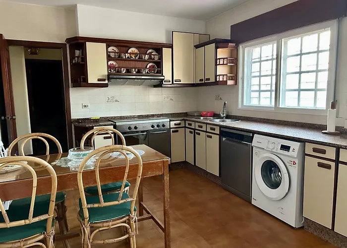 Mar De Arosa Βίλα *